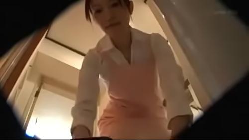 『企画』大きくてエレガントな尻に欲情した男は人妻を襲撃！背後から押さえつけると…情欲的い尻を揉んで、開いて、責め倒す！恩情なくイカセまくる！