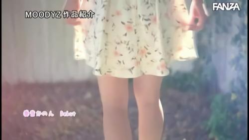 『美少女』初めてカメラの前で脱いで見せてくれたアソコの毛はフサフサの剛毛！