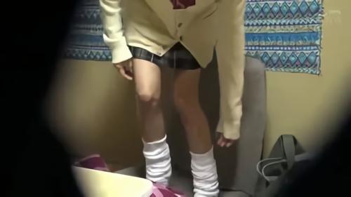 『淫乱』自宅に連れ込んだった。俺、赤羽住みの独身中年。親が残した築48年の一軒家一人暮らし。派遣。年収！