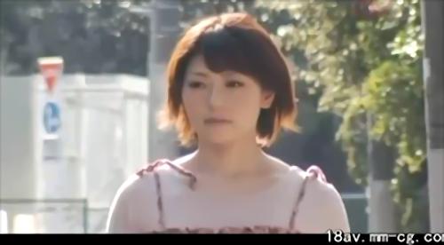 『寝取られ』転勤が決まった竹島は、引越しの掃除を業者頼む事に。そして当日、竹島の家に派遣されてきたのは同じマンションの向かいに住む由紀子（笠木！