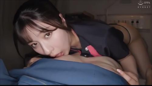 『淫語』男の感じている顔が見たい！その性癖が抑えられず勤務中にも関わらず何度も求めていってしまうさくら。他の患者が検査で居ない間にファック！