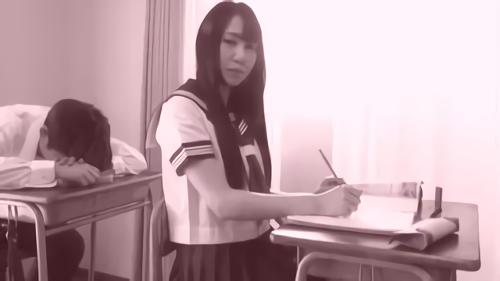 『レイプ』当時妄想していた事を全部してやると男は調教をスタート。可愛い唇をベロ接吻で貪り、喉奥イラマで口内射。体の隅々まで舐めさせ舌！