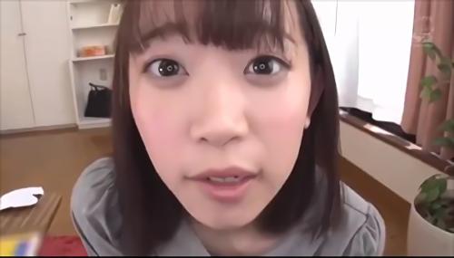 『着衣』架乃ゆら初の全編主観作品！彼女、フレンド、妻、母親がすぐそばにいる絶対にバレてはイケない局面で小悪魔美少女ゆらが僕にしか聞こえない！
