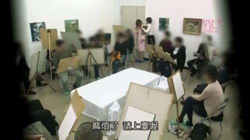 『企画』要求！！巨乳・軟体・美脚…芸術的な絶品身体を持つ3名の美女がオイルまみれになりながら、さらにリクエストは強烈になり、遂にはいきり勃ったチ○ポで！