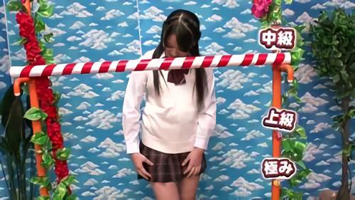 『パンチラ』女子校生からオフィスレディまで合計7名のミニスカ素人娘がリンボーダンスにチャレンジ！賞金が欲しい！でも、反れば反るほどパ！