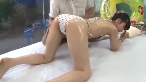 『おっぱい』感じちゃダメと分かっていてもいやらしくなる手つきにガマンできない！カイカンに我を忘れた素人娘は彼氏ともした事のない妊娠覚悟の生ハメ膣奥2連続中出！