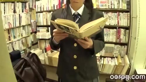 『美少女』即挿入！反発する間もなく感じてしまって足がガクガクいうほどヒクヒクしながら涎を垂らしてイキまくる！真面目なお嬢様女子校生、仲良！