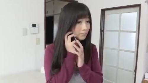 『巨乳』義父はひびきに襲いかかる。しかし、まんざらでもないのか言葉とは裏腹に気持ちが昂ぶってしまうひびき。夫や亡くなった義母に！