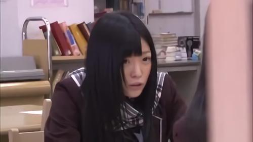 『女子校生』静寂な図書館で女子校生や司書を狙う人気関係のもの第12弾は初の中出しSP。突然襲われじっくり責められると声も出せずに感じ！