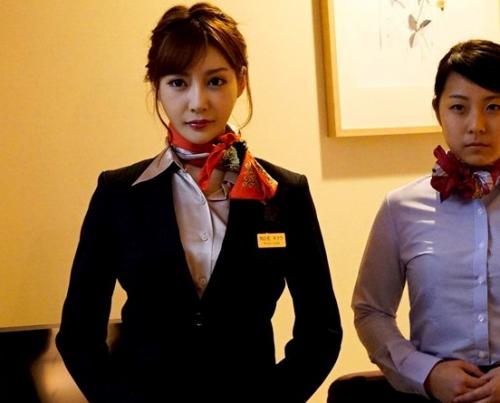 【CAレイプ】『大人しくしてろ！！』部下を守るため、自らの身体を差し出す巨乳美女？！男達の肉便器にされてしまう？！
