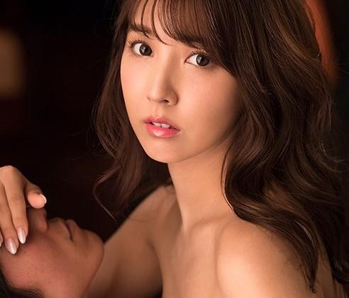 【三上悠亜】『もっとキスで感じて♥』元国民的アイドルが発情？！濃厚接吻しながら激しい性交を楽しんじゃう？！