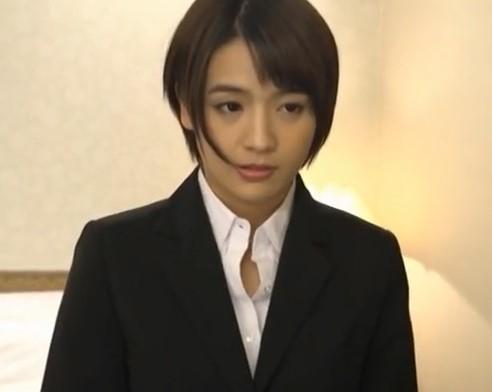 【出張相部屋】可愛い女子社員の無防備な寝姿に興奮してしまったボク？！寝ている間にセックスしてしまう？！【睡眠姦】