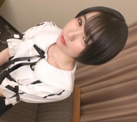 【初撮り】『興味があったので…』最近までJKだった18歳美少女がAVに応募してきた？透き通った白い肌が美しい！【エロ動画】