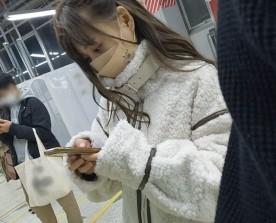 【鬼畜レイプ】ロリ系美少女を尾行する変態男？！自宅へ忍び込み、レイプしてしまう衝撃映像！？【エロ動画】