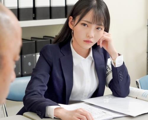 『早くシゴけよ！』眼光鋭い射精執行官はドSだった！？不純な精子を搾り取る美女が登場！？【美ノ嶋めぐり】