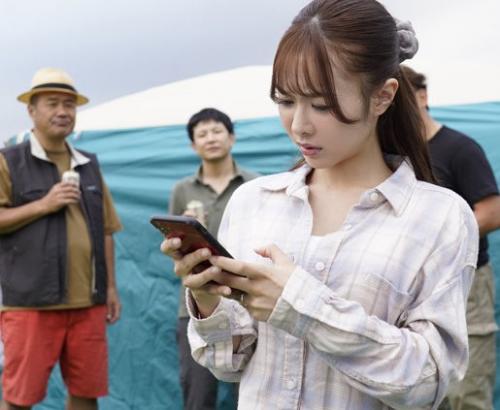 【町内会NTR】『ゴムは着けてるから（笑）』キャンプなのに女性参加者は僕の妻一人！？中出しされていたなんて？！