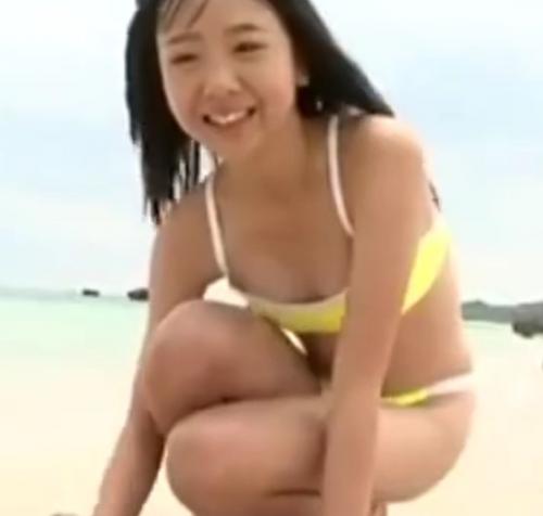 【相澤はな】現役女子中学生アイドルが石垣島の綺麗な浜辺を駆け回る！元気いっぱいな姿に癒されます！！【JC】