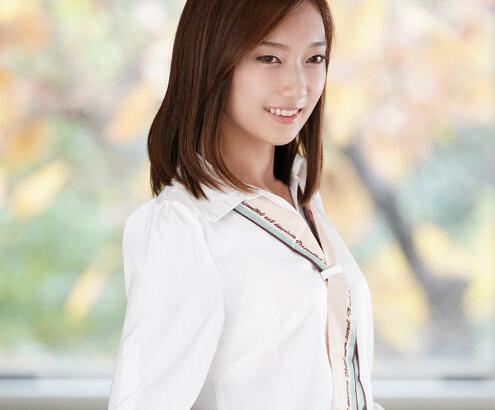 【人妻デビュー】クールビューティ系の三十路美人妻が奇跡のAVデビュー？！顔面偏差値が高過ぎです！？【松河智奈美】