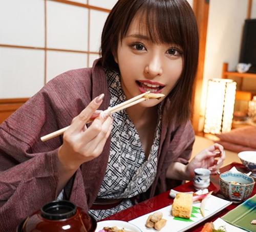 『もっと私を見て？！』2年の時を経て、大人気女優『伊藤舞雪』の進化した姿が男優との旅行で明らかになる？！