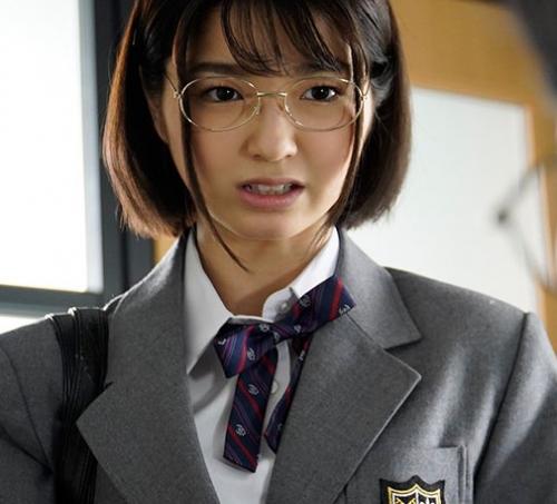 【JKレイプ】『いや、止めて！！』真面目な美少女が裸の写真をネタに脅される！？レイプの連鎖が始まろうとしている！