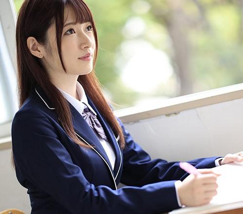 【上坂めい】学園のアイドルが学校もチンポも元気にする？！美少女JKが３Pセックスしちゃいます！？