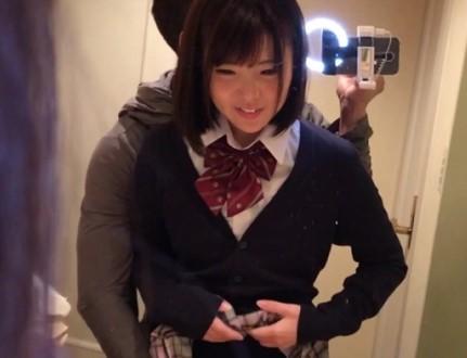 【個人撮影】『恥ずかしい…』ロリ系美少女JKが彼氏に頼まれてハメ撮りしちゃう？！案の定、流失しちゃいました！【エロ動画】