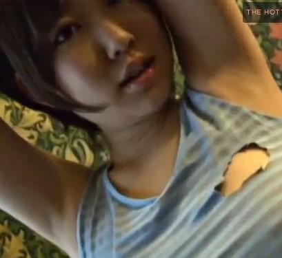 【小泉勇気】ショートカットの美少女が着エロイメージビデオに登場？！スケスケの水着で乳首見えちゃってませんか？