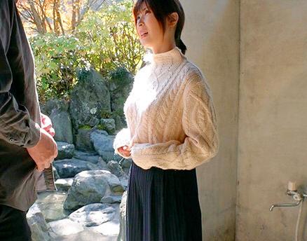 【人妻不倫】『夫とはセックスレス…』27歳の爆乳美人妻と温泉旅行？！エロ過ぎるボディで勃起必至です！？【神無月れな】