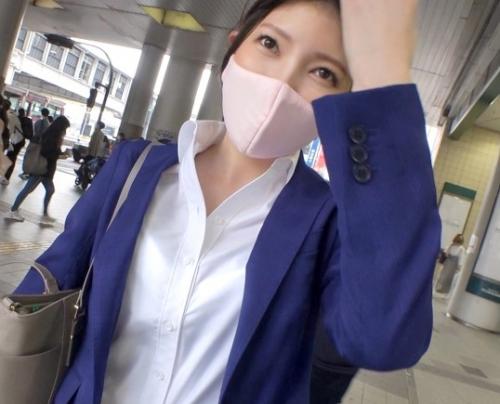 【素人ナンパ】仕事が出来る感がバリバリ伝わってくる23歳の金融関係の美女をゲット！意外と簡単にヤレちゃいました！！