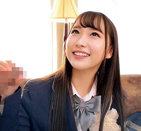 『めっちゃ大きい（笑）』3分前までJKだった美少女がデカチン相手に素股？！だけのはずが生挿入、中出ししちゃいました？！