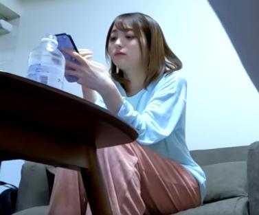 【ツキマトイ】『偶然、駅で見かけただけ？！』美少女を追跡し、自宅へ侵入！薬で眠らせて中出しする鬼畜映像？！【エロ動画】