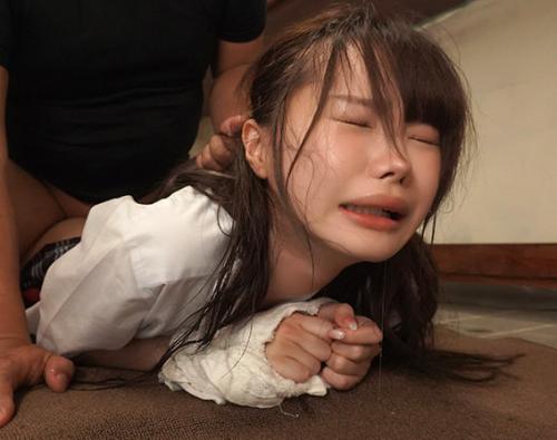 【JKレイプ】『もう…許して』前科のあるボクを信じて雇ってくれた恩人の娘を犯す？！中出しまでしてしまう最低のボク！？