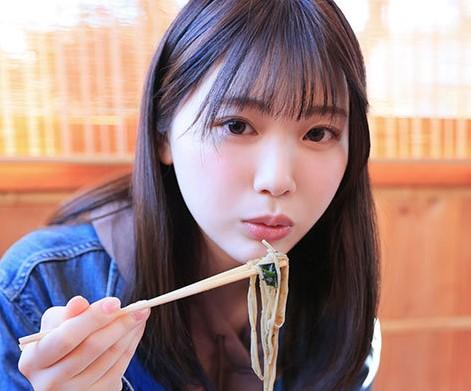 【石川澪】『イチャイチャする？』ロリ系美少女が男優と一泊旅行？！恋人気分でハメ撮りしちゃいました！？
