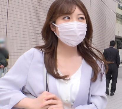 『僕ら保険入るので』27歳の外回り中の保険外交員をナンパ！！仕事も忘れてセックスしちゃいました！？【エロ動画】