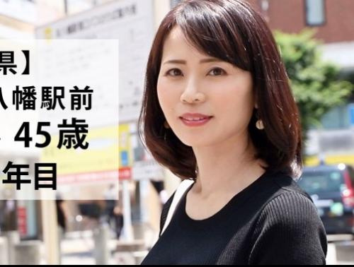 『旦那とは10年以上してません…』欲求不満の四十路熟女が登場！？離婚にもセックスにもやる気満々です！？【エロ動画】