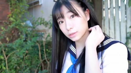 【白花めんま】バスト103センチ、19歳の美少女が着エロ作品に登場？！極限露出に挑戦しちゃいました？！