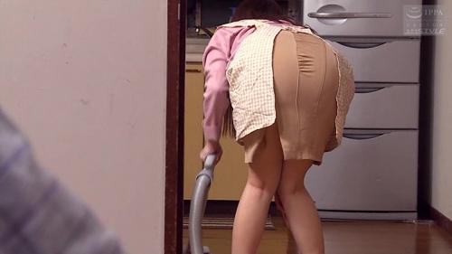 【償いNTR】夫に知られてはいけない！隣人の奥さんに怪我を負わせたお詫びにその旦那に抱かれる美人妻！【逢沢まりあ】