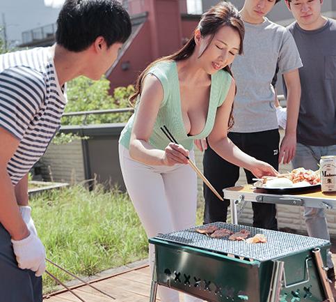 【息子の友人】つい可愛くてからかっただけなのに？！息子の友人は絶倫チンポの持ち主でした！？【風間ゆみ】