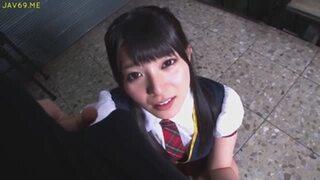 【上原亜衣】アイドルの亜衣ちゃんとファンへの神対応♥マイクをチンポに持ち替えてフェラチオ♥