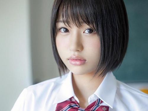 【唯井まひろ】同じクラスの彼女と授業中に二人で抜け出し保健室でいちゃいちゃ制服エッチ