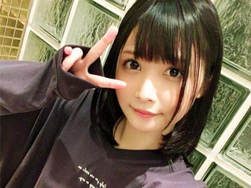 【山井すず】最強素人登場！清楚で天然ちゃんな美少女♥ホテルで舌に大量射精で「飲んでしまった～♥」