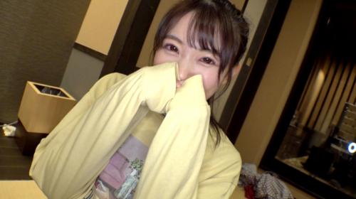 朝ドラ主演みたいな見た目の美少女で明るい子ですが…脱がしてみると実はヤリマン！敏感でモチっとした桃尻がエロイ