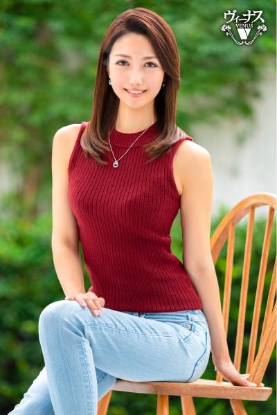 小川華蓮・京都訛りの可憐な奥様！ウクライナクォーターの元モデル美人妻人生初裏切りセックス！②