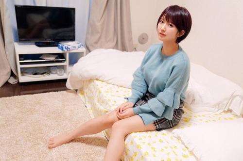 【深田結梨】女子大生に生ちんちんガチ挿入！デカちんぽでイキまくるJDに大量ザーメンをぶっかけ！！