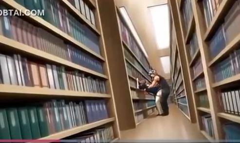 図書館のワンシーン…巨根チンポでJKをハメまくる変態男！パンパンパン！