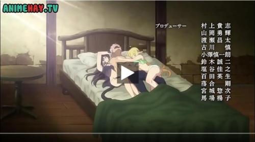 エロすぎる女性がエッチな体勢で無理矢理チンチン挿入したったｗｗ思わず中に出して果ててしまう！！