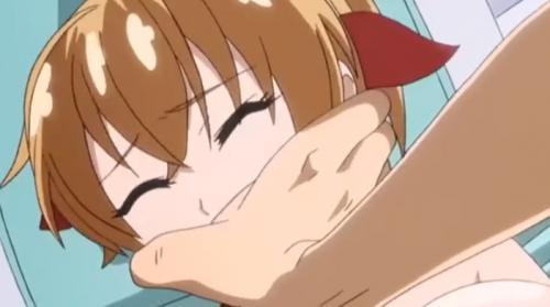 弟の友人の紹介で初対面なのに口喧嘩してしまった兄・・疲れたと言ってベッドに横たわった女を犯し始める