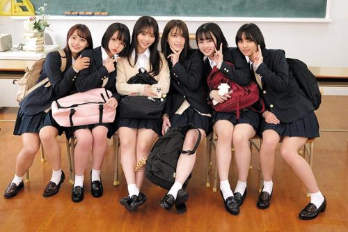 【ハーレム】めちゃくちゃ可愛い仲良し女子校生たち6人がまだまだ知らない男性の性感帯をベロベロ探す課外授業