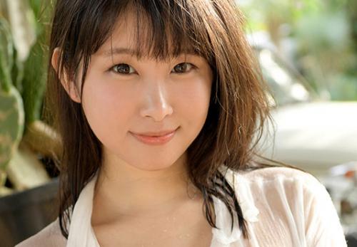 【三田サクラ】某スポーツ新聞グランプリ受賞の本物グラドルの肉感ボディが遂にAV解禁！