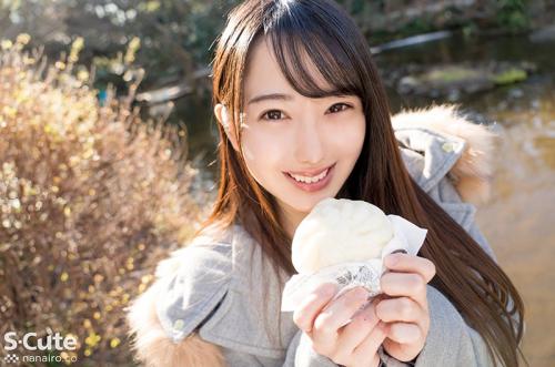《S-cute 》さらさらヘアーがとてもキュートなみづきちゃんは週7でオナる生粋のオナニスト！ハメ撮りだって超余裕♥️